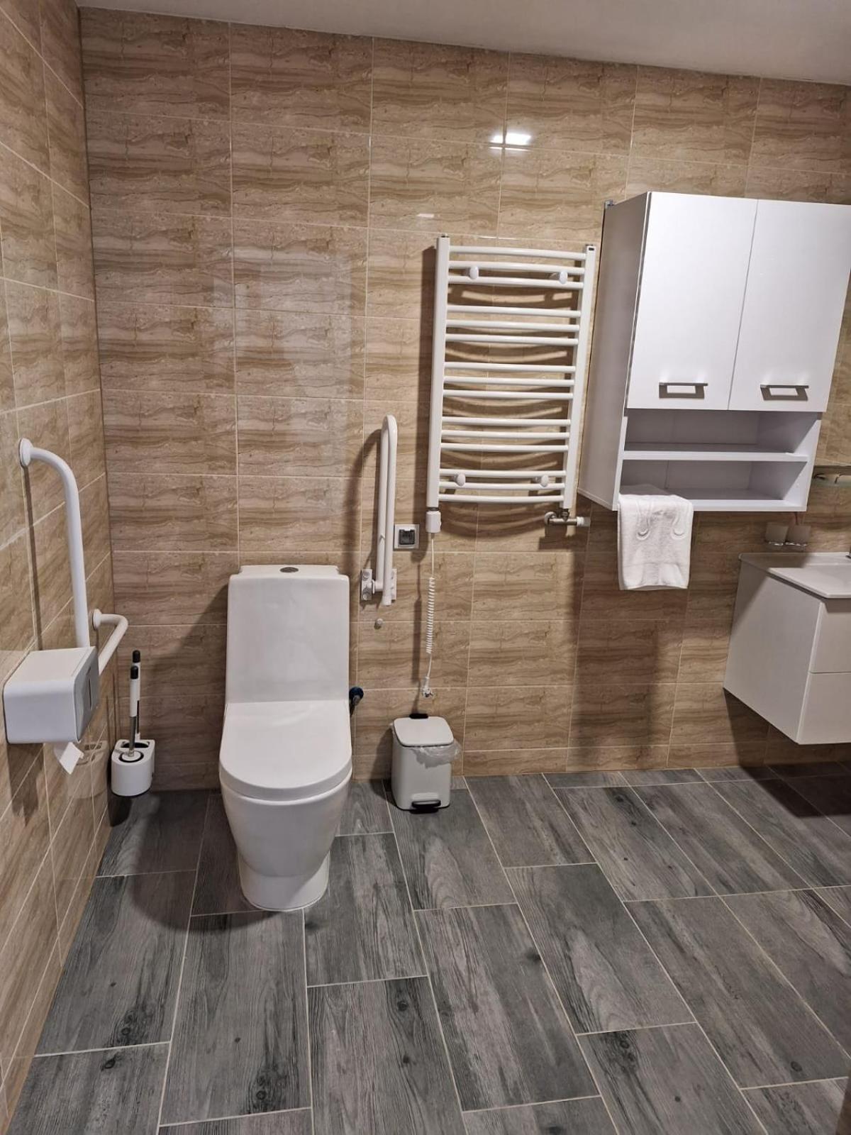 Comfort Stay, Ev, Parking Boleslawiec  Exterior foto