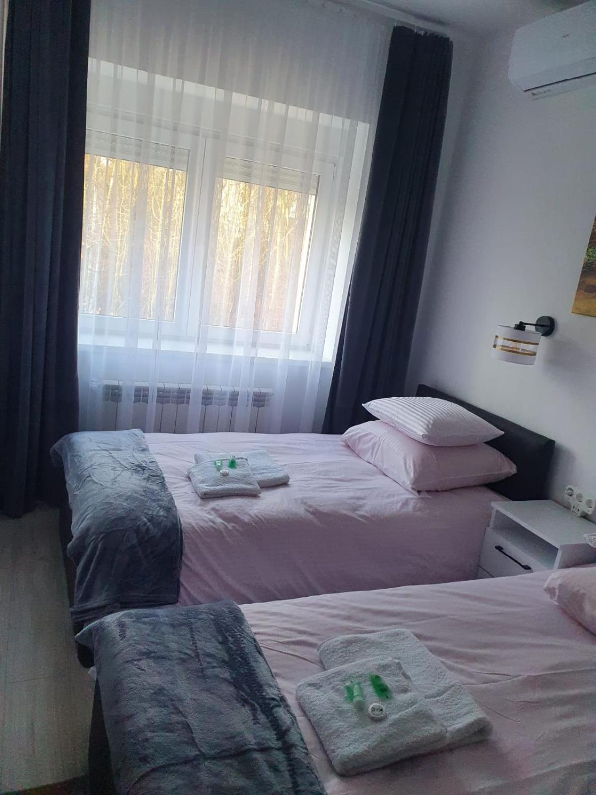 Comfort Stay, Ev, Parking Boleslawiec  Exterior foto